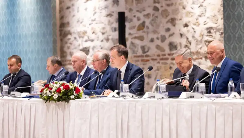 Kremlin'den Çarpıcı Açıklama: Putin ve Zelenski Görüşmesi İçin Koşullar Belirlendi