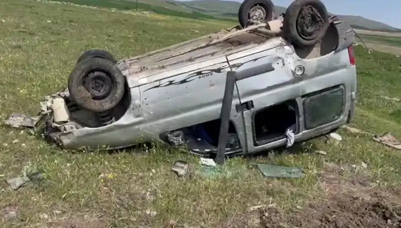 Konya’da Otomobil Kazası: Takla Atan Araçta İki Kişi Yaralandı
