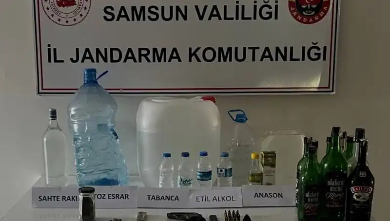 Samsun'da Dev Sahte İçki Operasyonu: Litrelerce Sahte Alkol Ele Geçirildi
