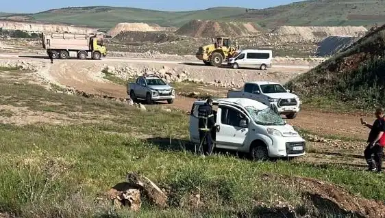 Mardin'de Feci Kaza: Dört Kişi Yaralandı, Olay Yerinde Şok Anlar