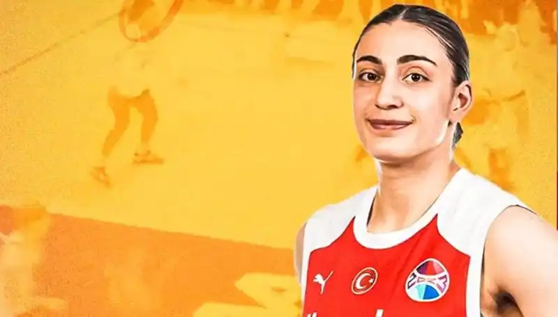 Galatasaray, Üç Yıldızıyla Sözleşme Uzattı: Detaylar Neler?
