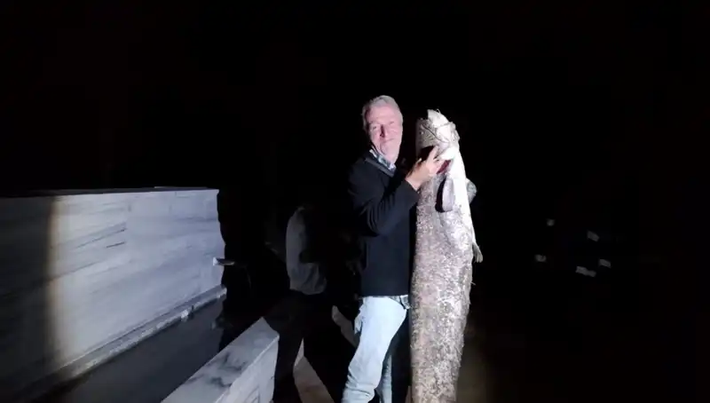 Barajda Oltaya Takılan 40 Kilo Ağırlığındaki Devasa Balık Şaşırttı