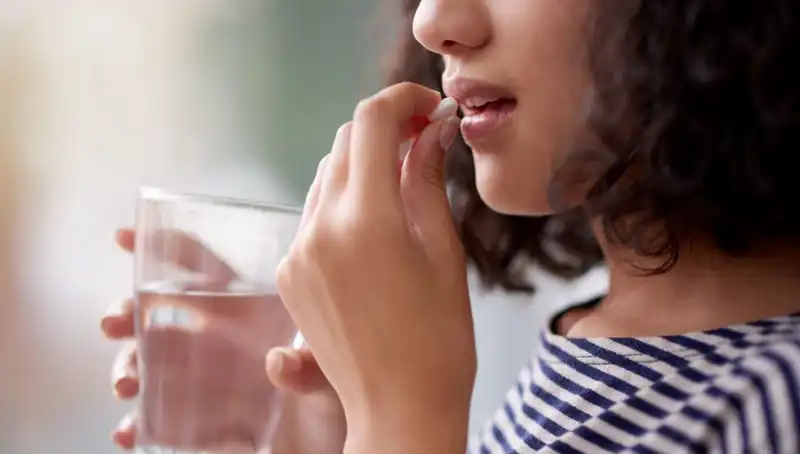 İnternette Kolayca Bulunan Ölümcül İlaçlar: Aileleri Tehdit Eden Tehlike