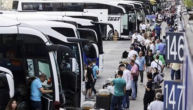 İstanbul'u Terketmenin Arkasındaki Nedenler: 369 Bin 453 Kişi Neden Göç Etti?