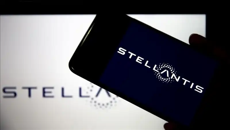 Stellantis Krizle Boğuşuyor: Fabrika Kapatmaları Gerçekleşebilir mi?