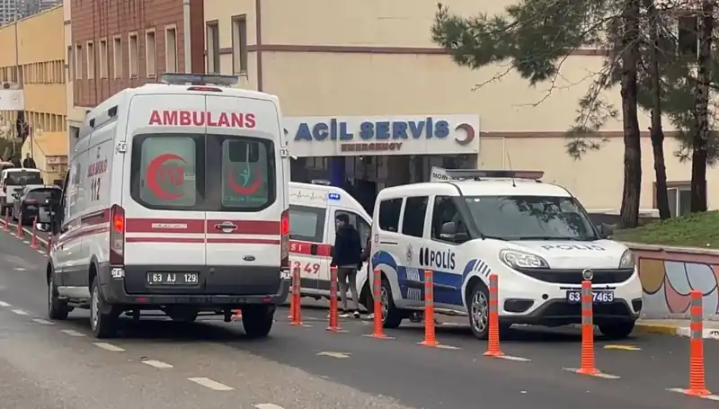 Şanlıurfa'da Elektrik Akımına Kapılan Genç Direkten Düştü: Gözyaşlarıyla Anıldı