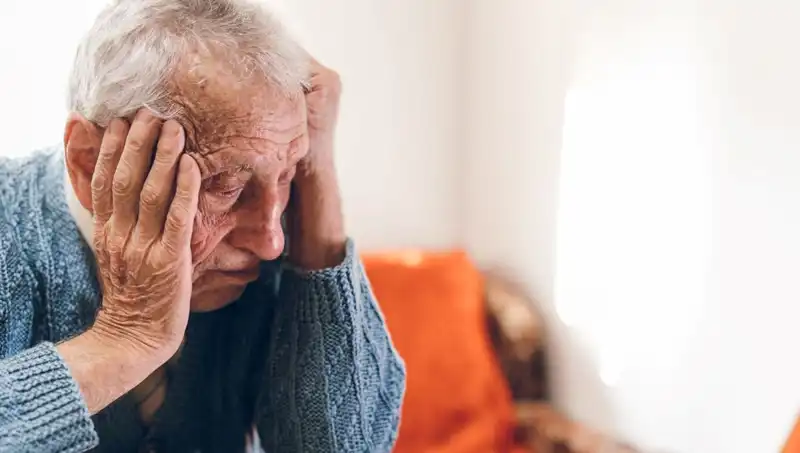 Bilim İnsanları, Alzheimer Riskini Azaltan Yeni Yöntemleri Açıkladı