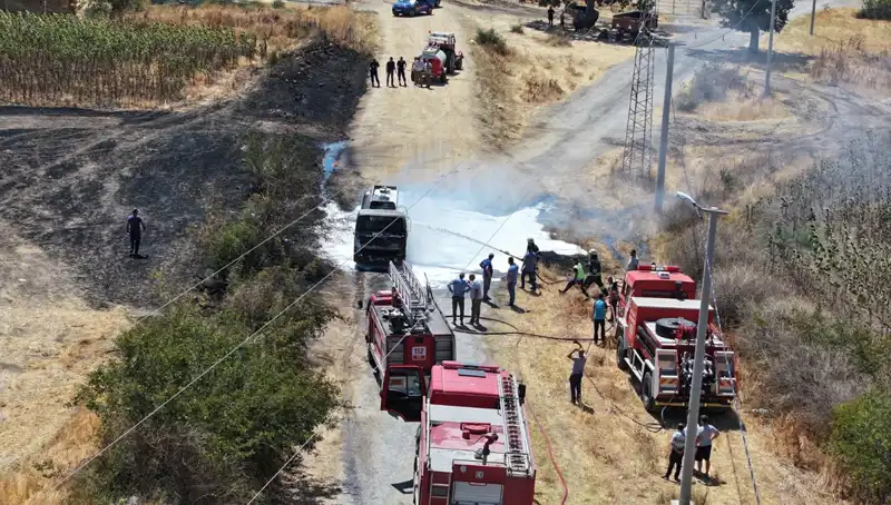 Seyir Halindeki Tanker Denizlerde Alev Alev Yandı: Yaralar Açık, Tehlike Palazlanıyor
