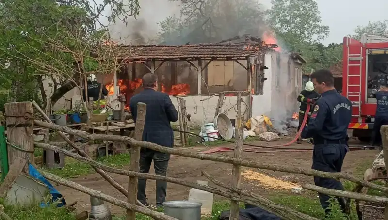 Elektrik Kontağından Çıkan Yangın, İstanbul’u Korkuttu: Hayat Kurtaran Önlemler