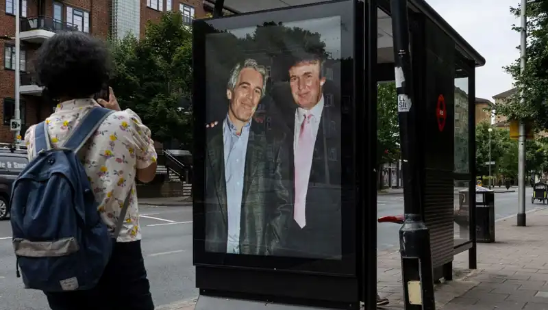 Trump'ın Epstein'in Doğum Günü İçin Gönderdiği Müstehcen Mektup Ortaya Çıktı