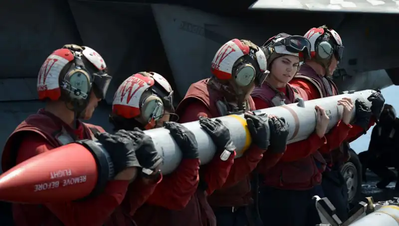 Amerikan Füzeleri Suudi Arabistan’a Gidiyor: Güvenlik Stratejisi Nereye Gidiyor?