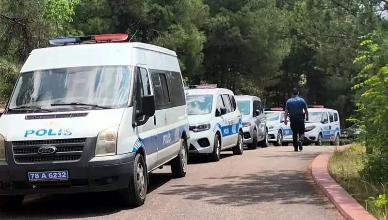 Karabük'te Gizemli Ölüm Olayı: Ağaca Asılı Birey Kim?