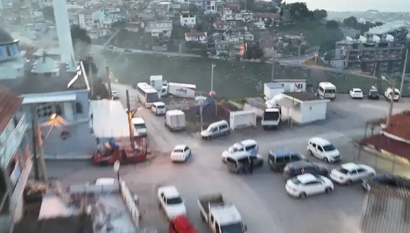 İzmir'de Tarihi Nitelikte Operasyon: 99 Gözaltı ve 133 Operasyon!