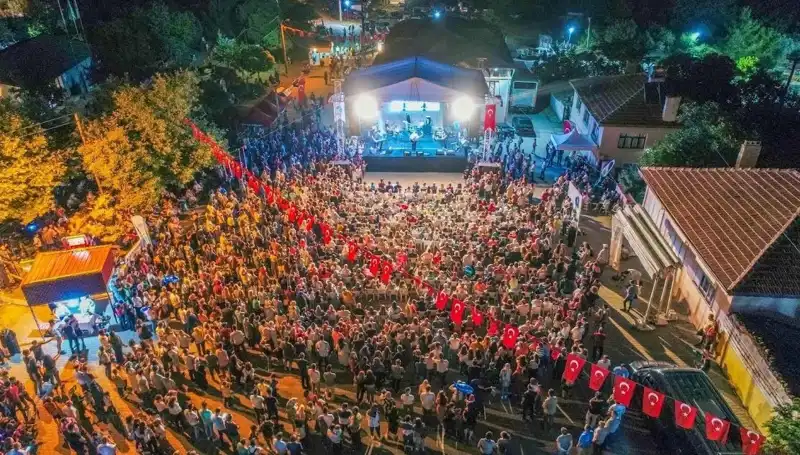 Leylek Şenliği 2024: Doğanın Dansı Nerede ve Ne Zaman?