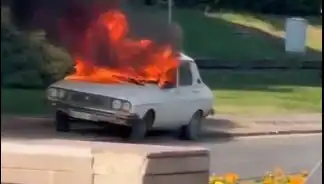 Meclis Önünde Yangın: ÖTV İndirimine Tepki Gösterdiler!