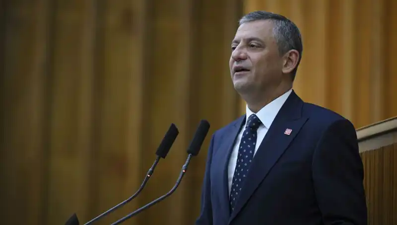 CHP Kurultay Davası: Özel'den Sert Tepki ve Ortaya Çıkan Tartışmalar