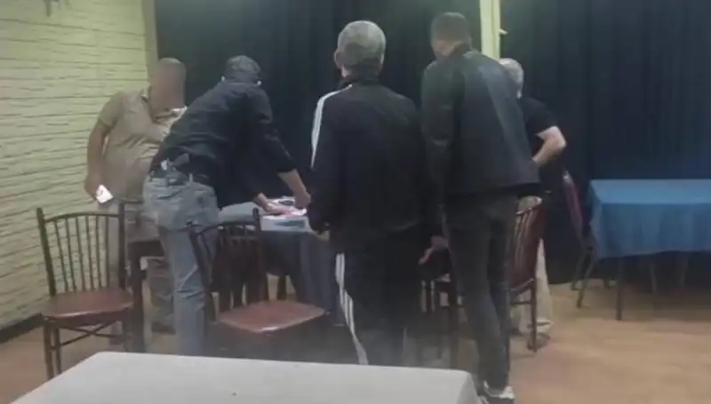 Kumar Oynarken Yakalanan İsimden Şok Savunma Açıklaması!