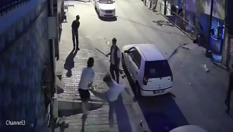 Başakşehir'deki Taşlı Sopalı Kavga: Olayın Ardındaki Gerçekler Ne?
