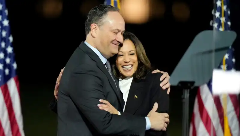 Trump’ın Kamala Harris’in Eşini Kovma Kararı: Arka Plandaki Gerilim Nedir?